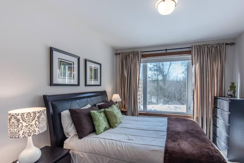Condo On Golf Near Bike Trail W/ 2 Bdrm 2 Bath Mont-Tremblant Exterior photo